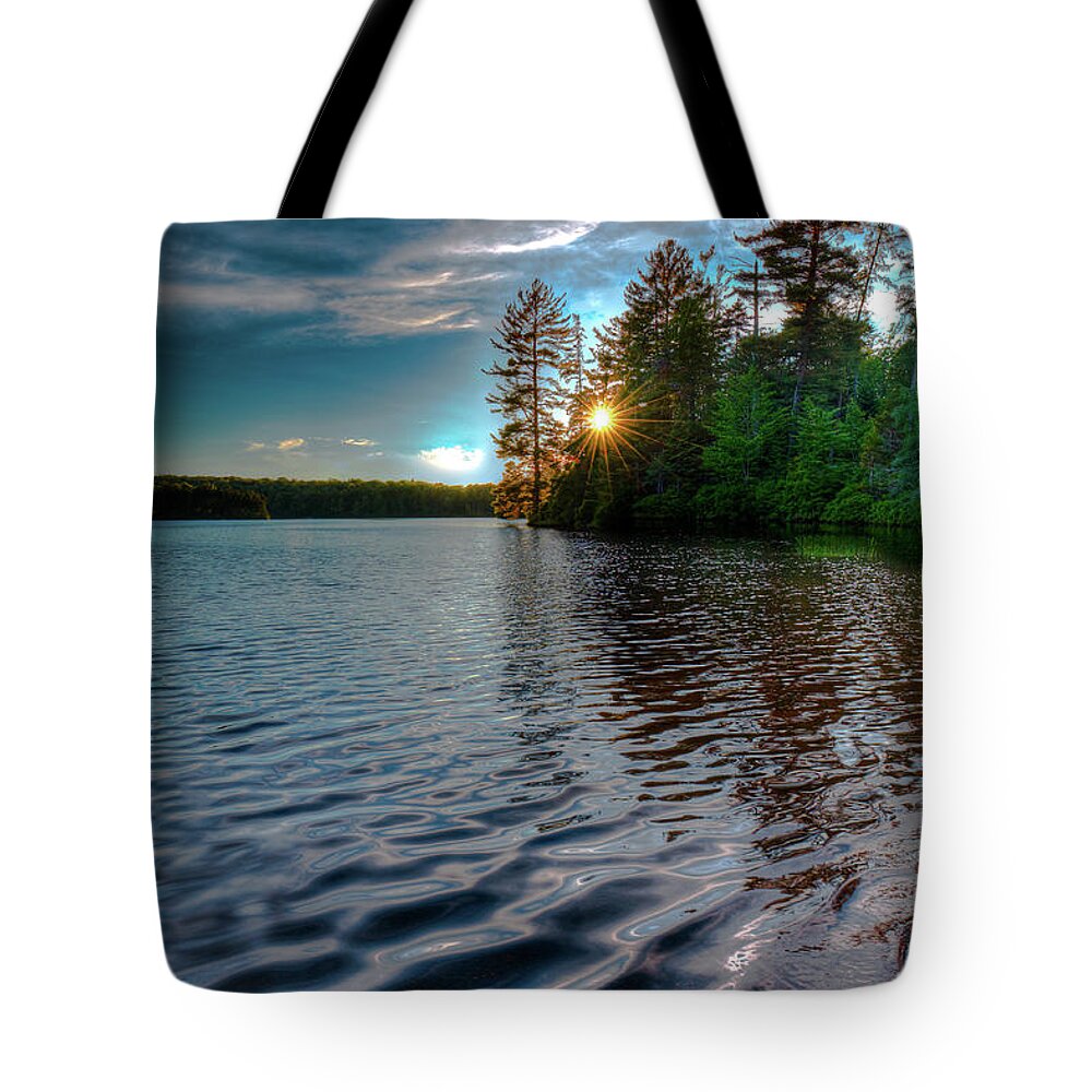 Hdr Tote Bag featuring the photograph Star Sunset on Nicks Lake by David Patterson