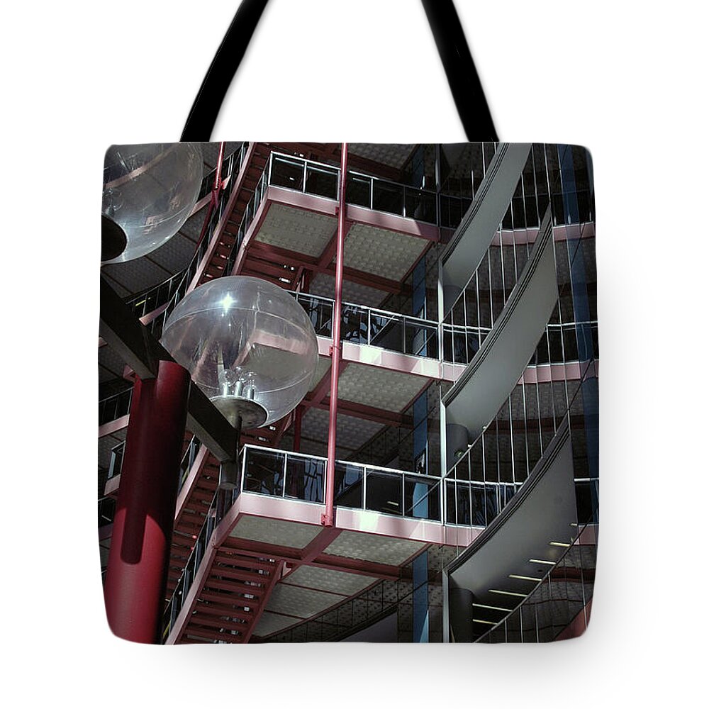 State Of Il Building Tote Bag featuring the photograph State of the State by Kerry Obrist