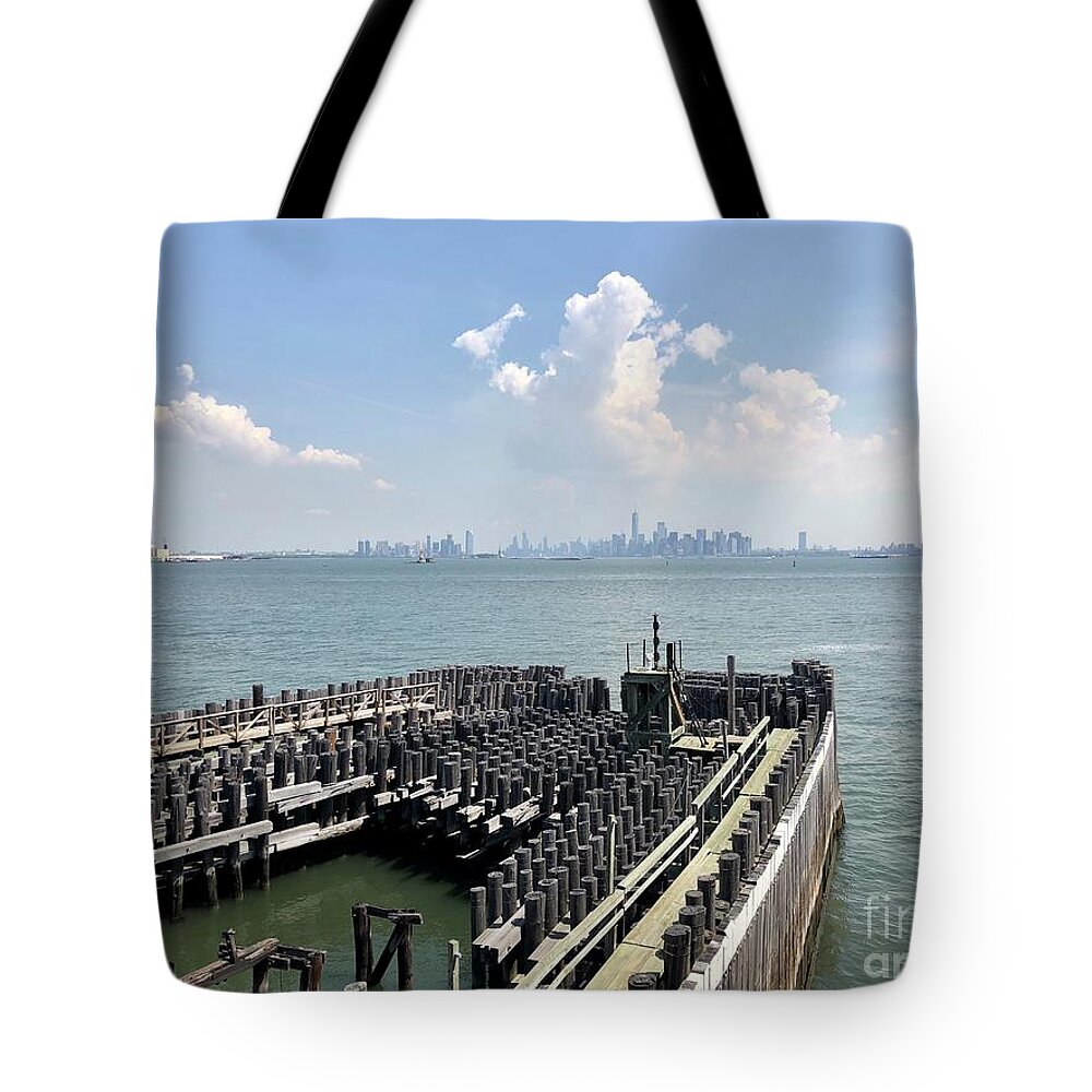 Staten Island Tote Bag featuring the photograph Staten Island by Flavia Westerwelle