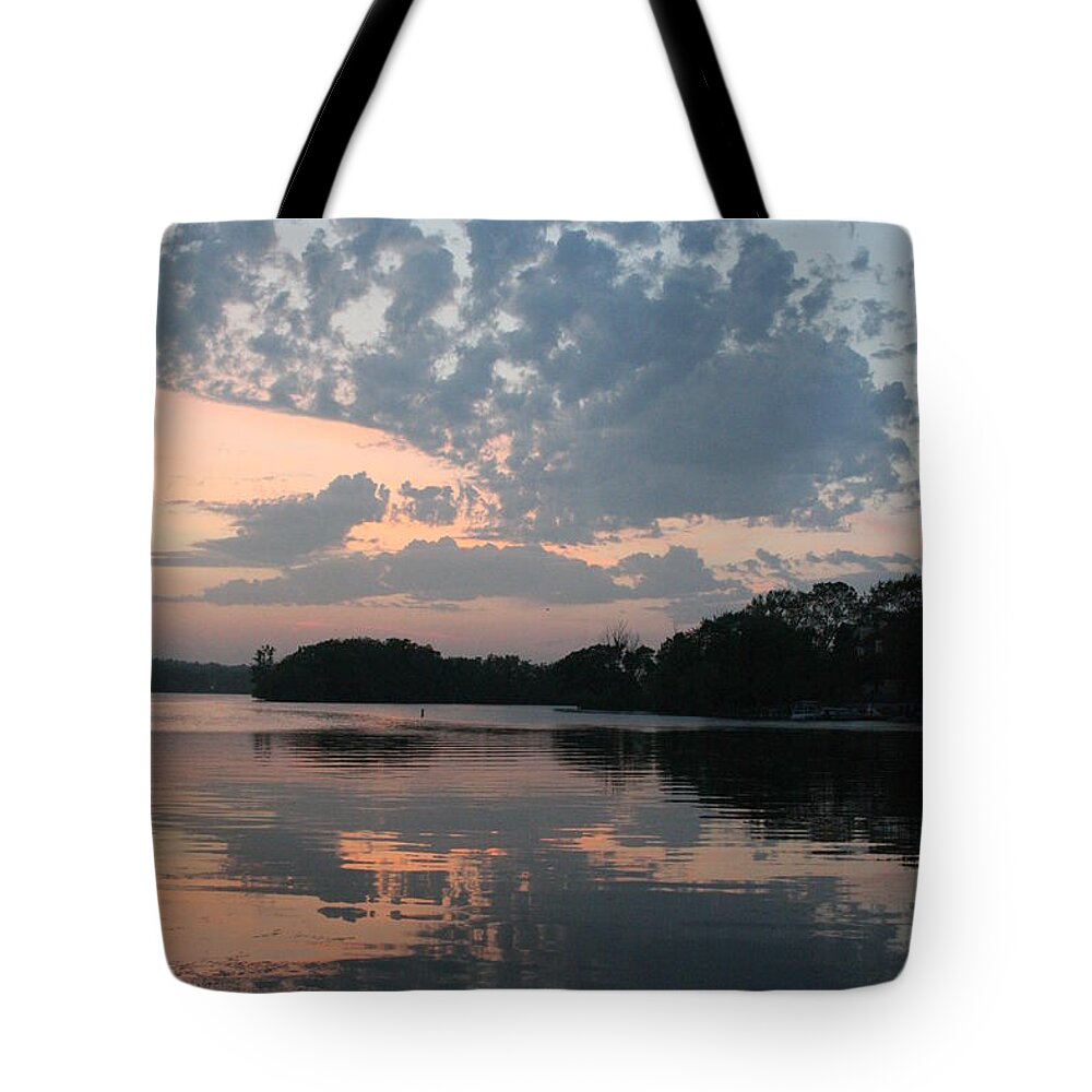 Sunset Tote Bag featuring the photograph Stippled Sky by Nancy Dinsmore