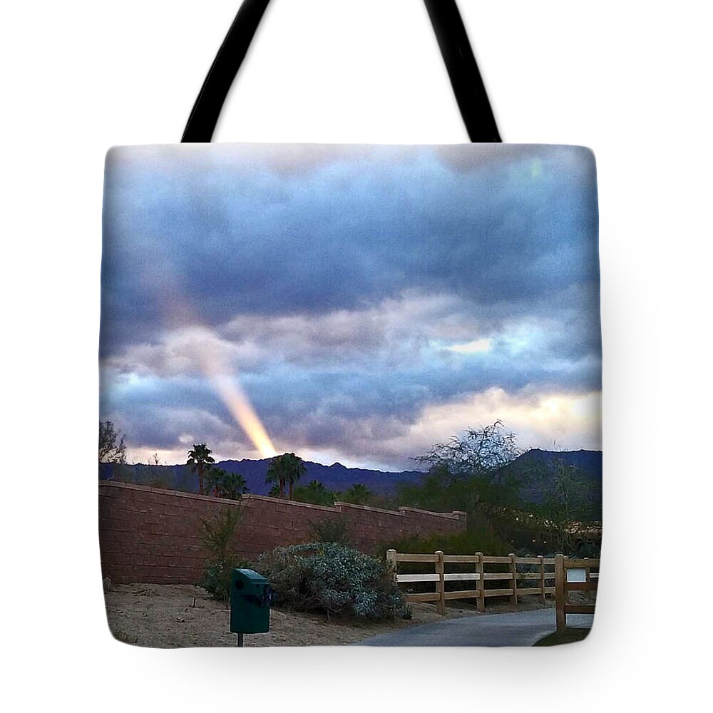 Light Tote Bag featuring the photograph Strange Beam From Sky by Jay Milo