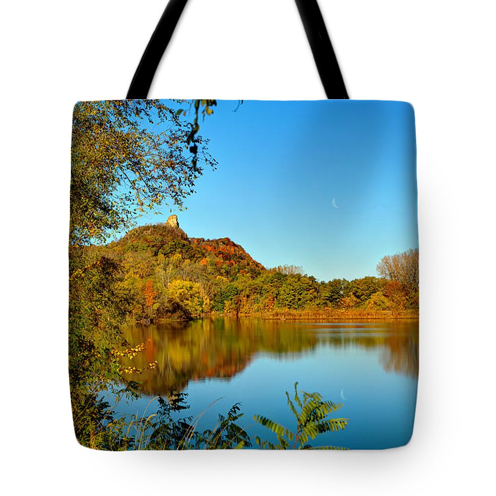 Sugarloaf Tote Bag featuring the photograph Sugarloaf - Autumn by Al Mueller