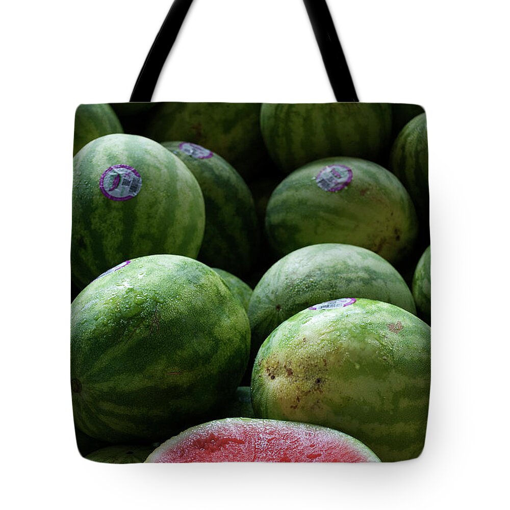 Nature Tote Bag featuring the photograph Summer Snack by Skip Willits