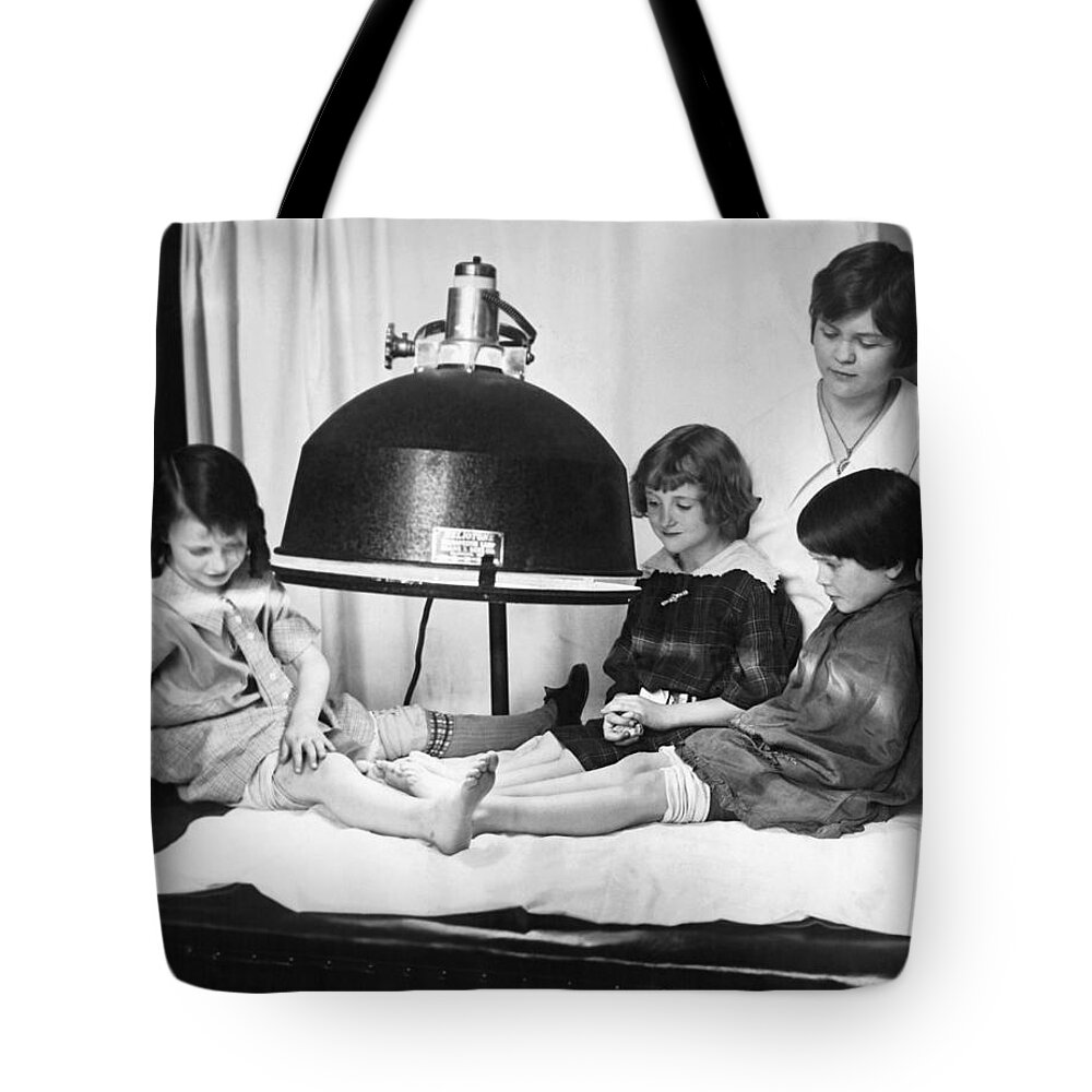 1920s Tote Bag featuring the photograph Sunlight For Tuberculosis by Underwood Archives