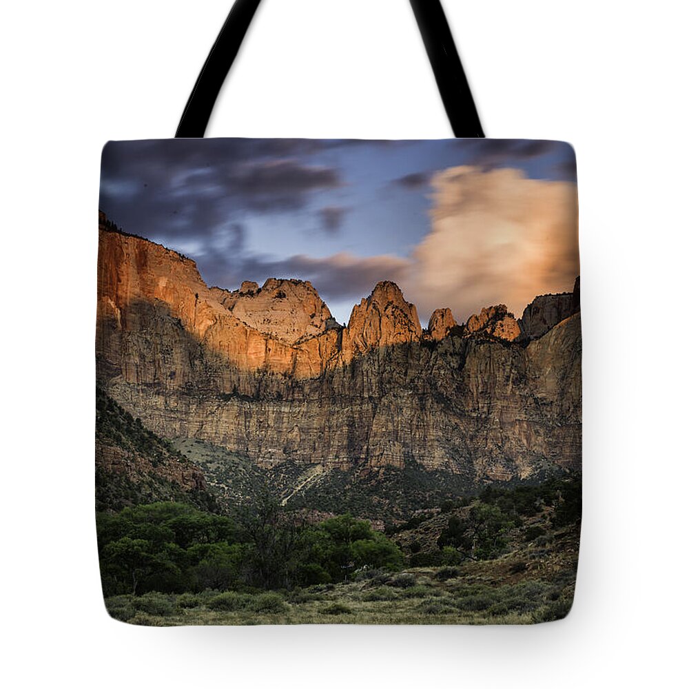 Sunrise Tote Bag featuring the photograph Sunrise at Zion by Fran Gallogly