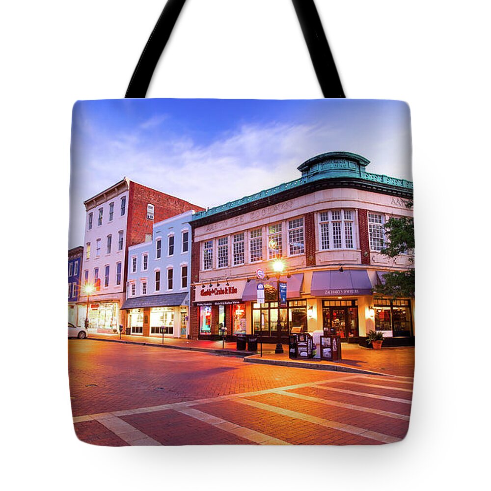 Sunrise Tote Bag featuring the photograph Sunrise in Annapolis by Walt Baker