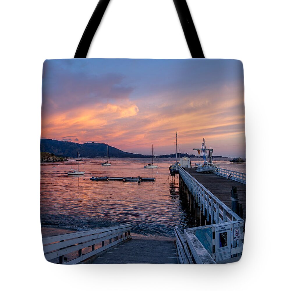 Sunrise Tote Bag featuring the photograph Sunset At Stillwater Cove by Derek Dean