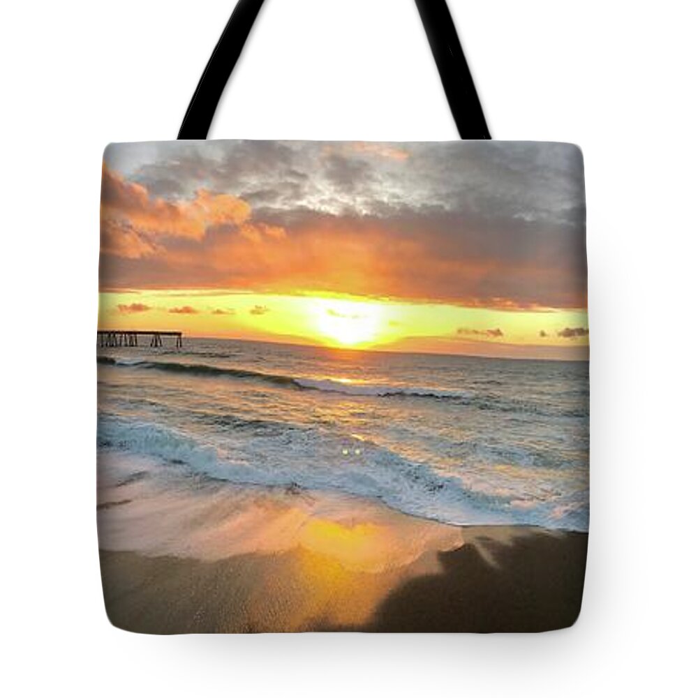 Sunset Tote Bag featuring the photograph Sunset in Pacifica by Alex King
