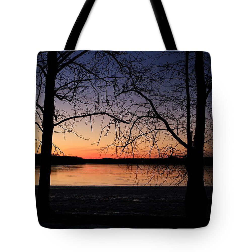 Rocky Fork Lake Tote Bag featuring the photograph Sunset on Rocky Fork Lake by Karen Ruhl