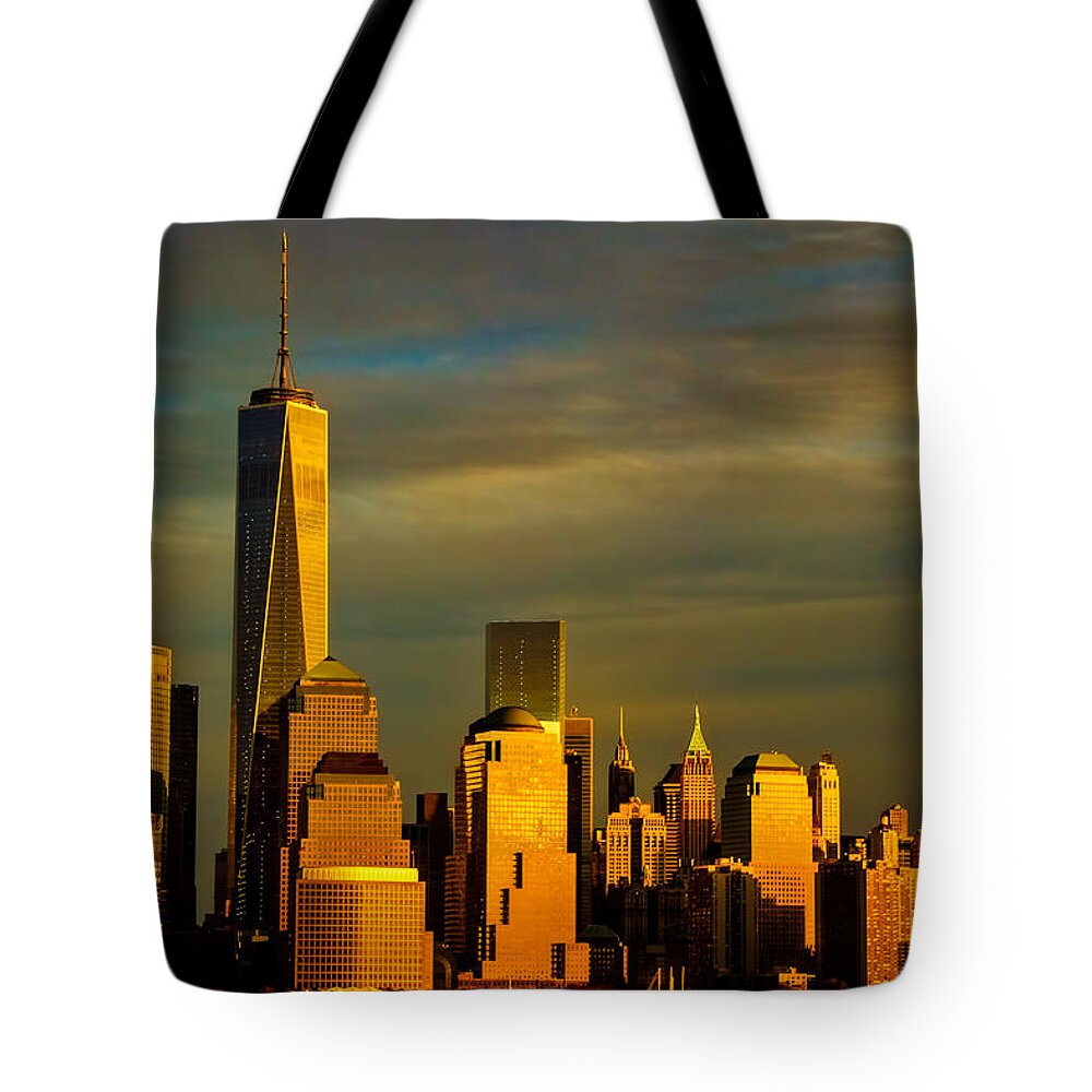 Nyc Tote Bag featuring the photograph Sunset on the Financial District by Eleanor Abramson