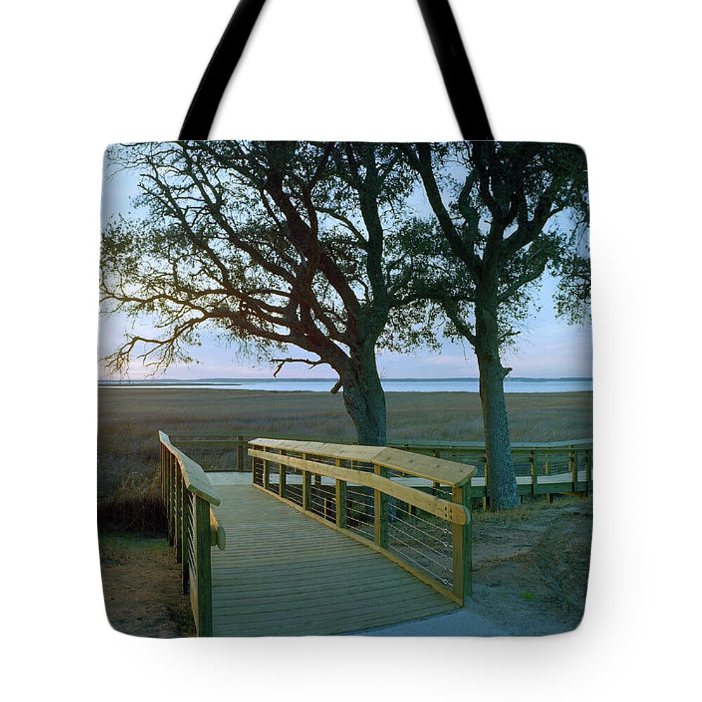 City Tote Bag featuring the photograph Sunset over the Sound by Jan W Faul