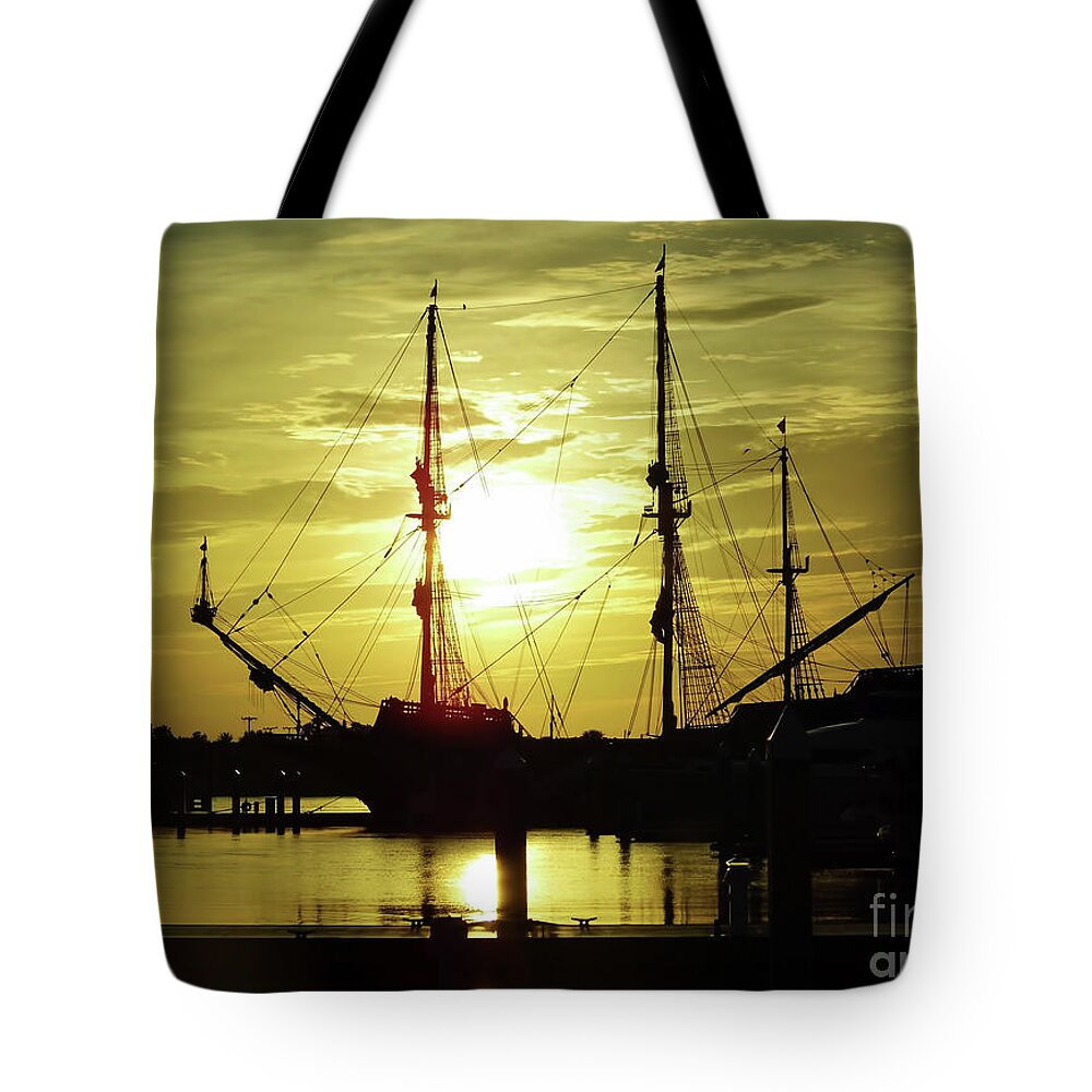 Sunrise Tote Bag featuring the photograph Super Sunrise With El Galeon by D Hackett