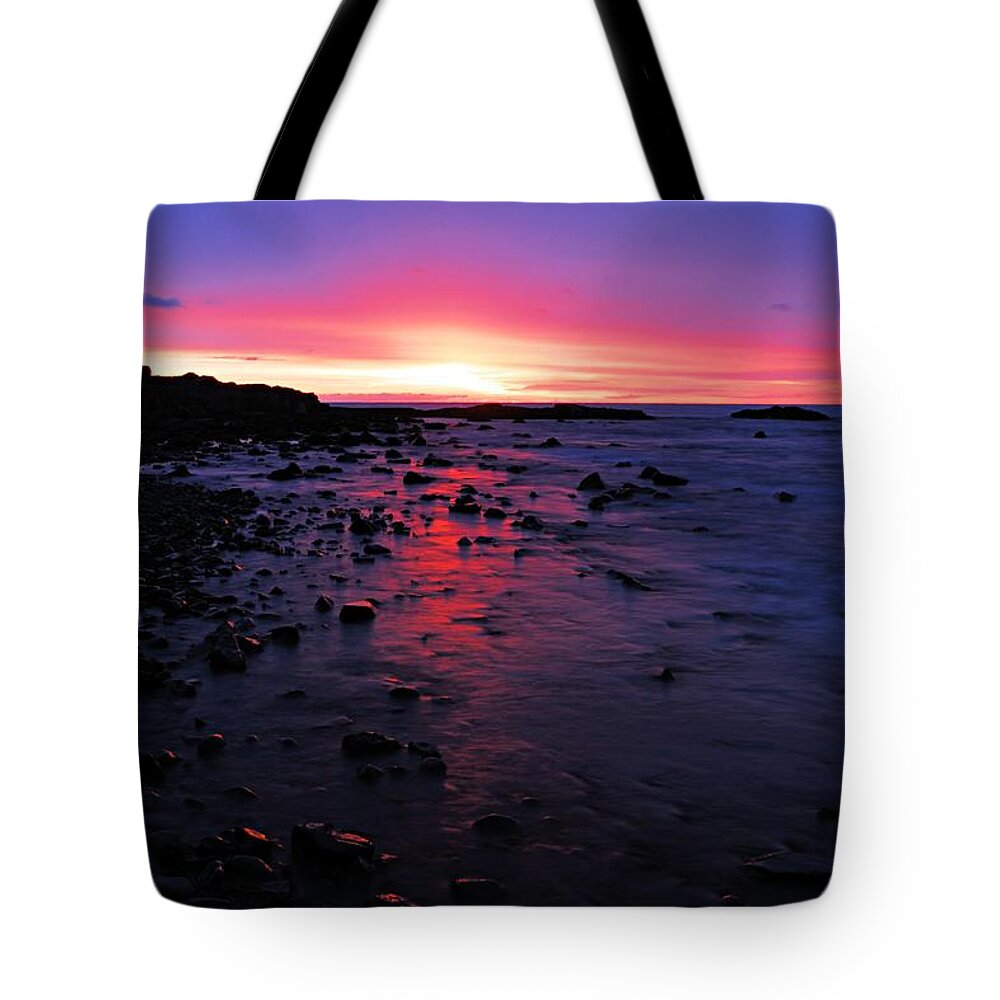 Lake Superior Tote Bag featuring the photograph Superior Dawn by Larry Ricker