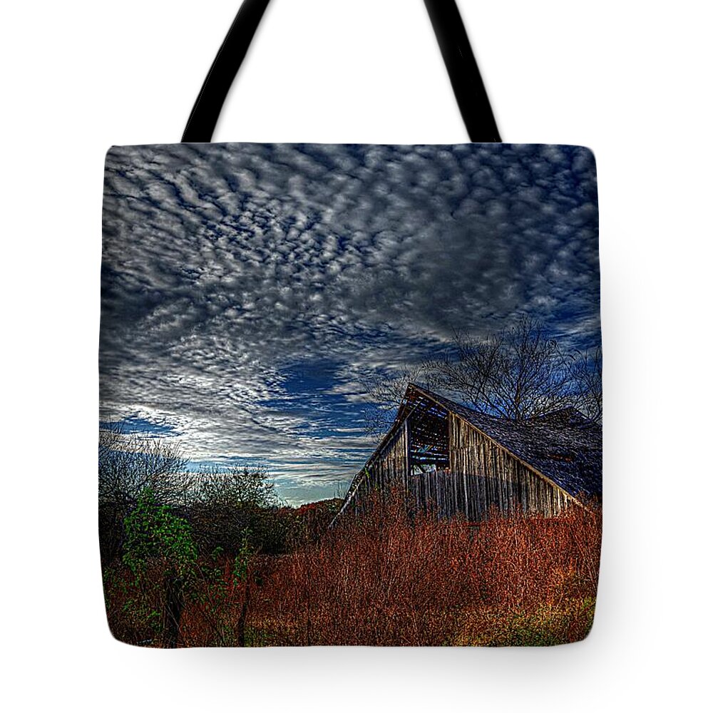 Old Barn Tote Bag featuring the photograph The Barn at Twilight by Karen McKenzie McAdoo