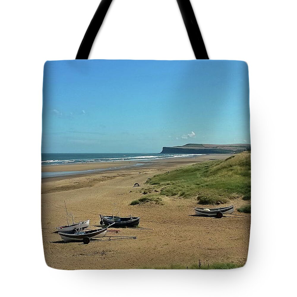 Marske By The Sea Tote Bag featuring the photograph The Beach at Marske by the Sea by Jeff Townsend