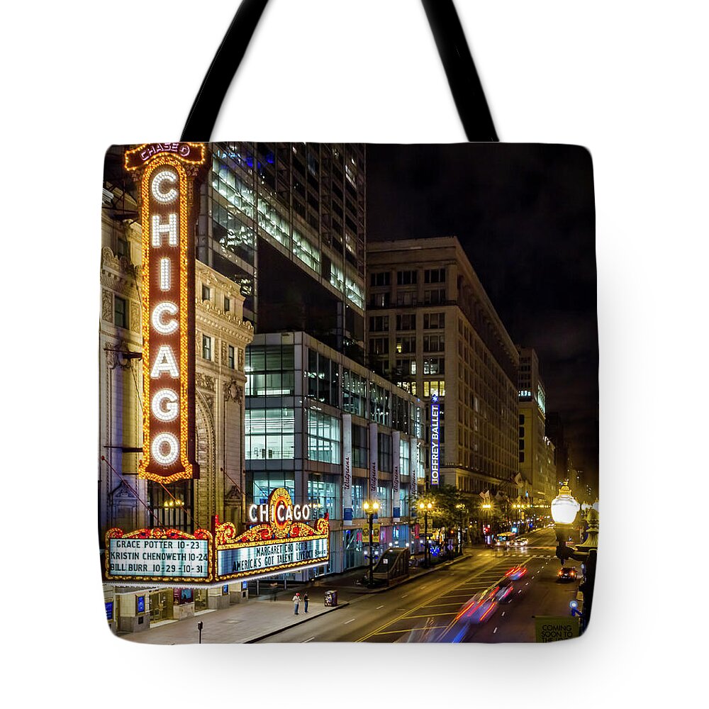 Chicago Tote Bag featuring the photograph Illinois - The Chicago Theater by Ron Pate