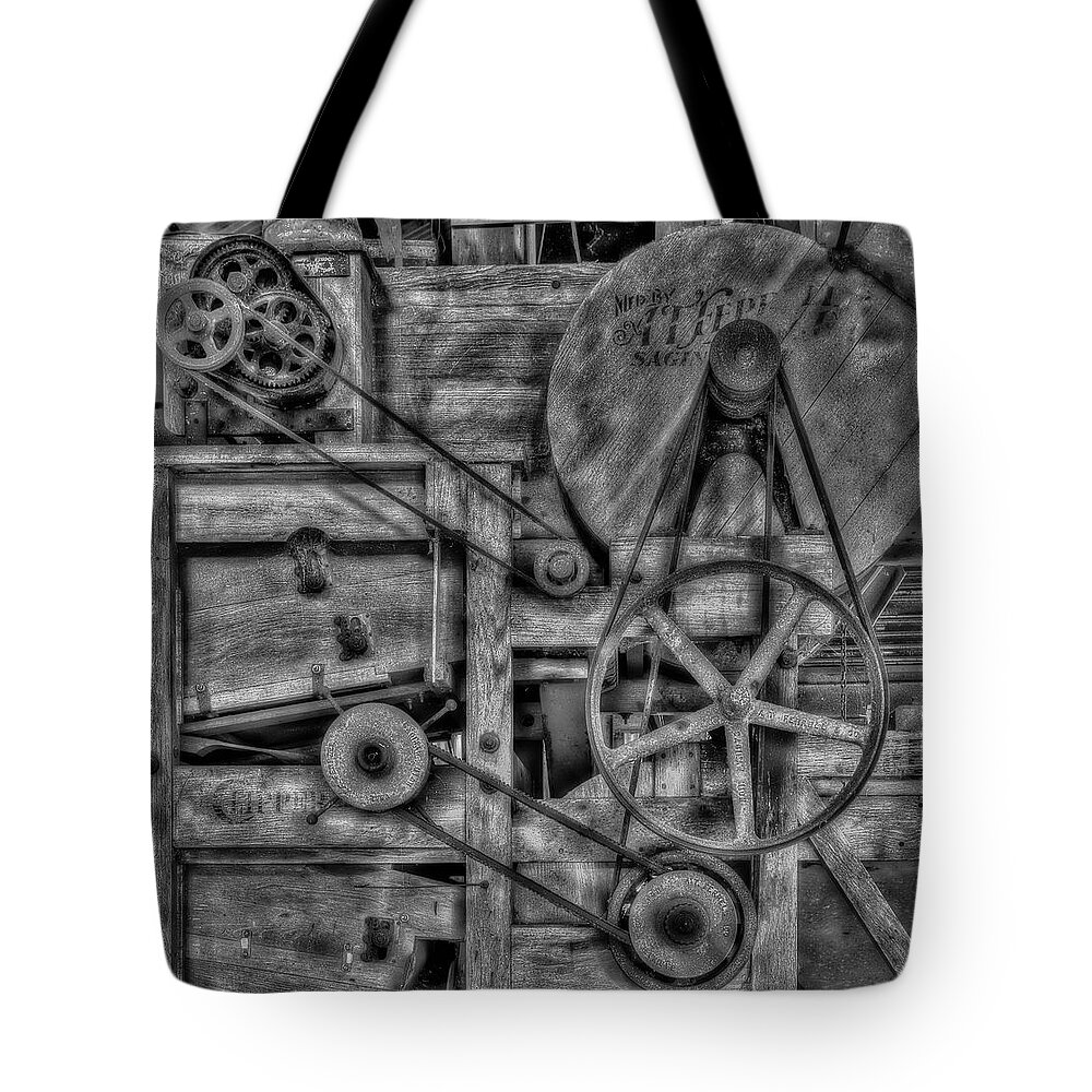 Black And White Tote Bag featuring the photograph The Clipper by Harry B Brown