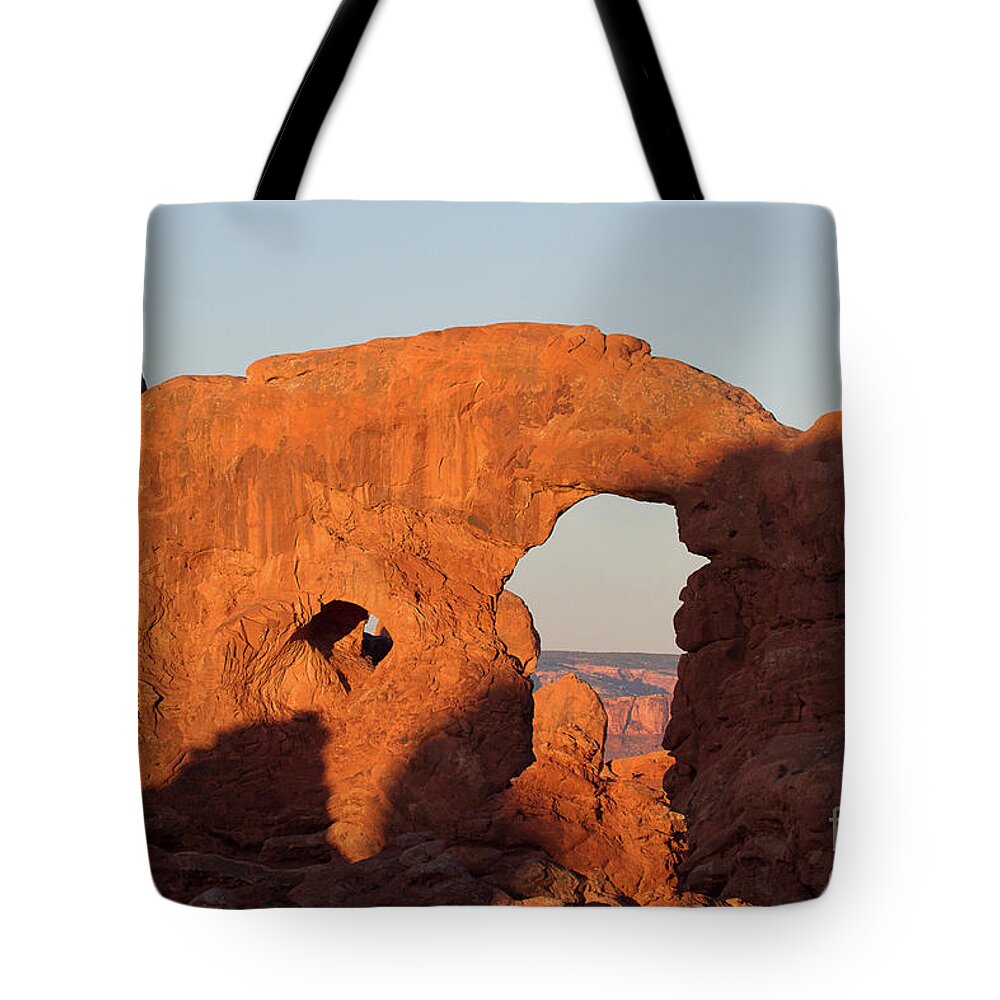 Utah Landscape Tote Bag featuring the photograph The Elephant's Trunk by Jim Garrison