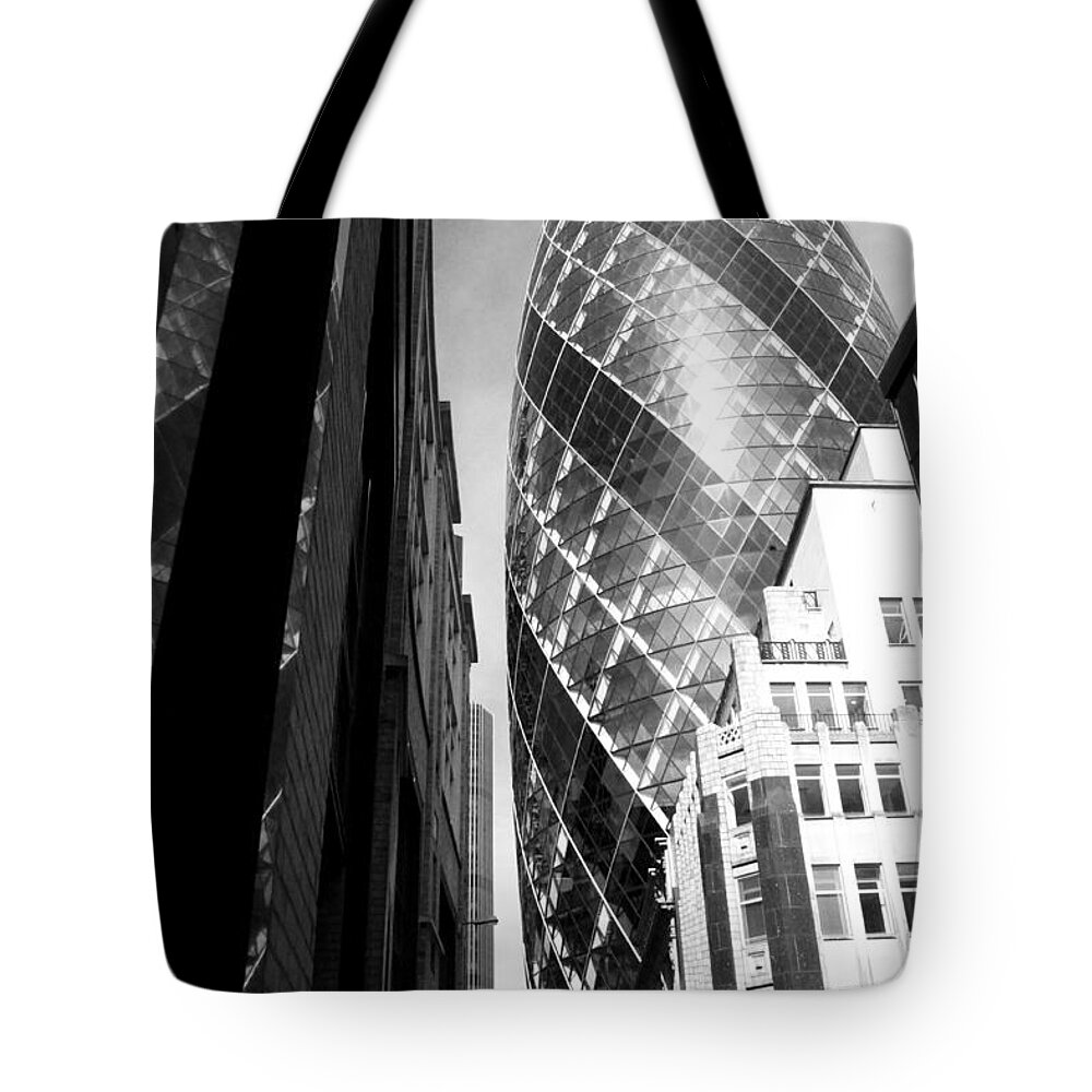 City Tote Bag featuring the photograph The Gherkin in Black and White by Julius Reque