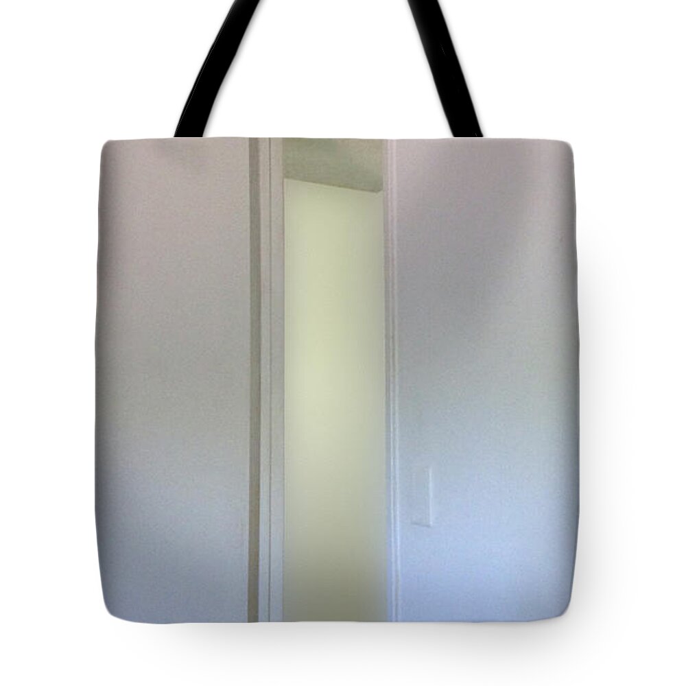 Door Tote Bag featuring the photograph The Way In by Stan Magnan