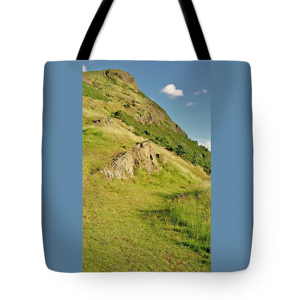 Edinburgh Tote Bag featuring the photograph To the top of Arthur's seat. by Elena Perelman