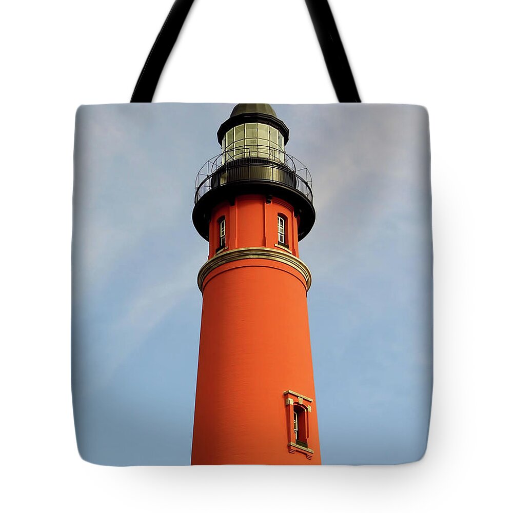 Ponce Inlet Tote Bag featuring the photograph Top Of The Ponce Inlet Lighthouse by D Hackett