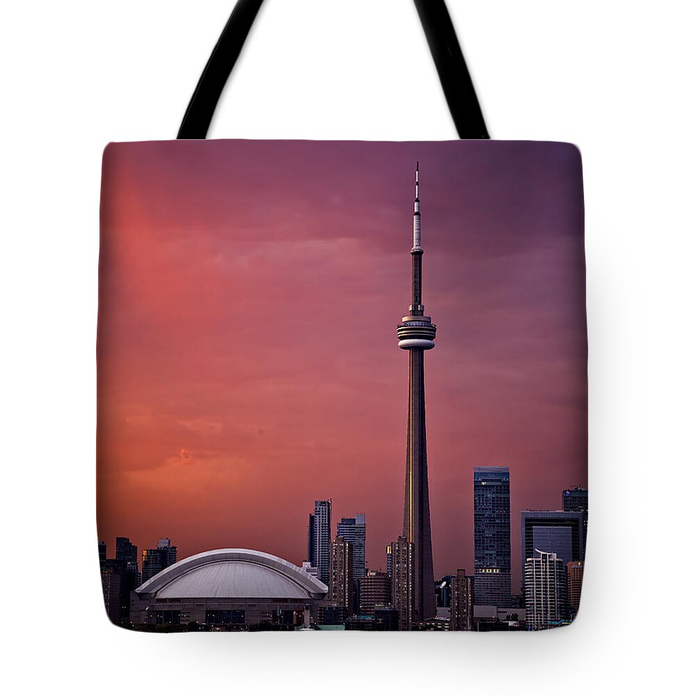 Toronto Sunset Tote Bag featuring the photograph Toronto Sunset by Ian Good