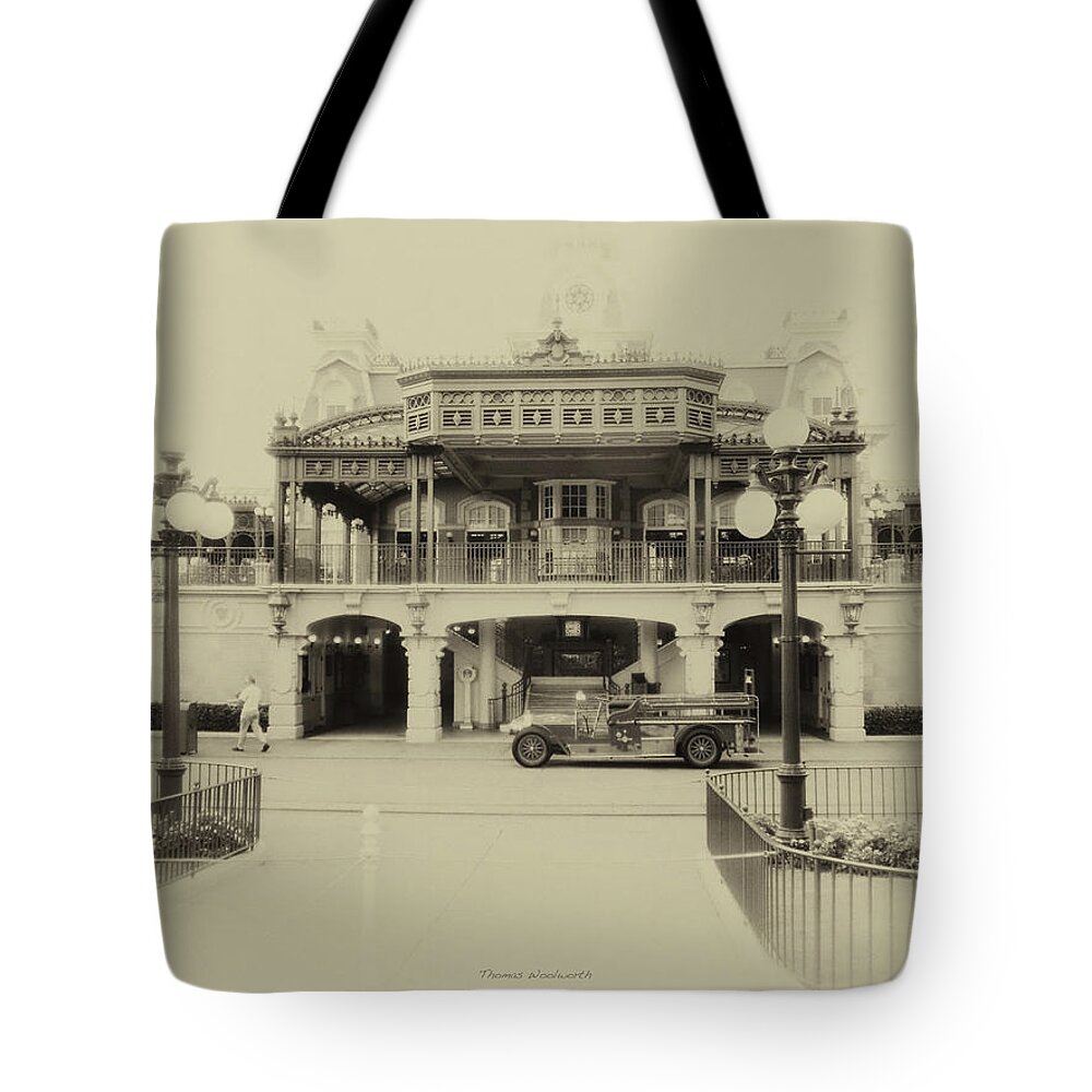 Castle Tote Bag featuring the photograph Train Statin WDW in Heirloom MP by Thomas Woolworth