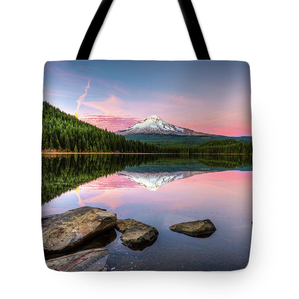 Mount Hood Oregon Tote Bags