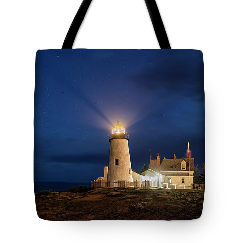Pemaquid Lighthouse Tote Bag featuring the photograph Twilight at Pemaquid Light by Mark Papke
