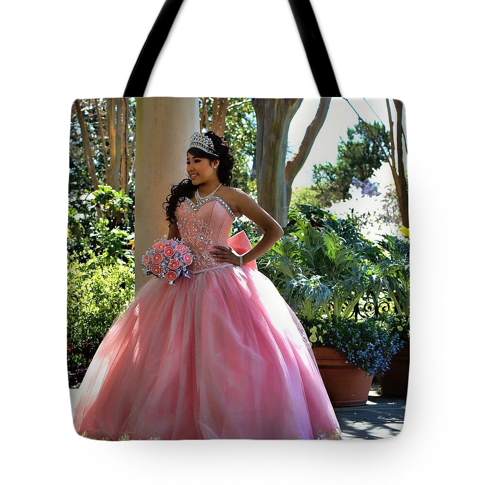 Wedding Photography Tote Bag featuring the photograph Una Sonrisa by Diana Mary Sharpton