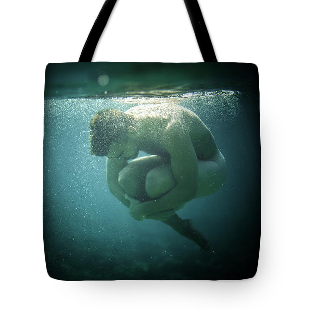 Swim Tote Bag featuring the photograph Underwater Rock by Gemma Silvestre