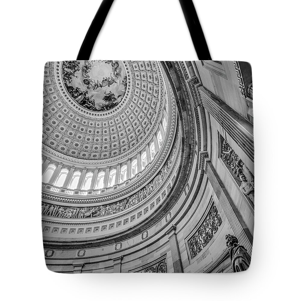Washington D.c. Tote Bag featuring the photograph Unites States Capitol Rotunda BW by Susan Candelario