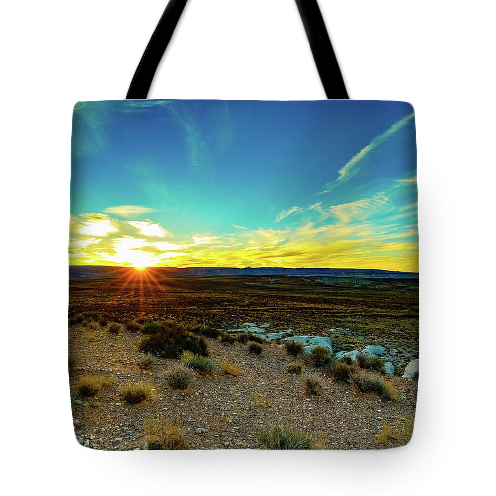 Usa Tote Bag featuring the photograph Utah Desert Sunset by Raul Rodriguez
