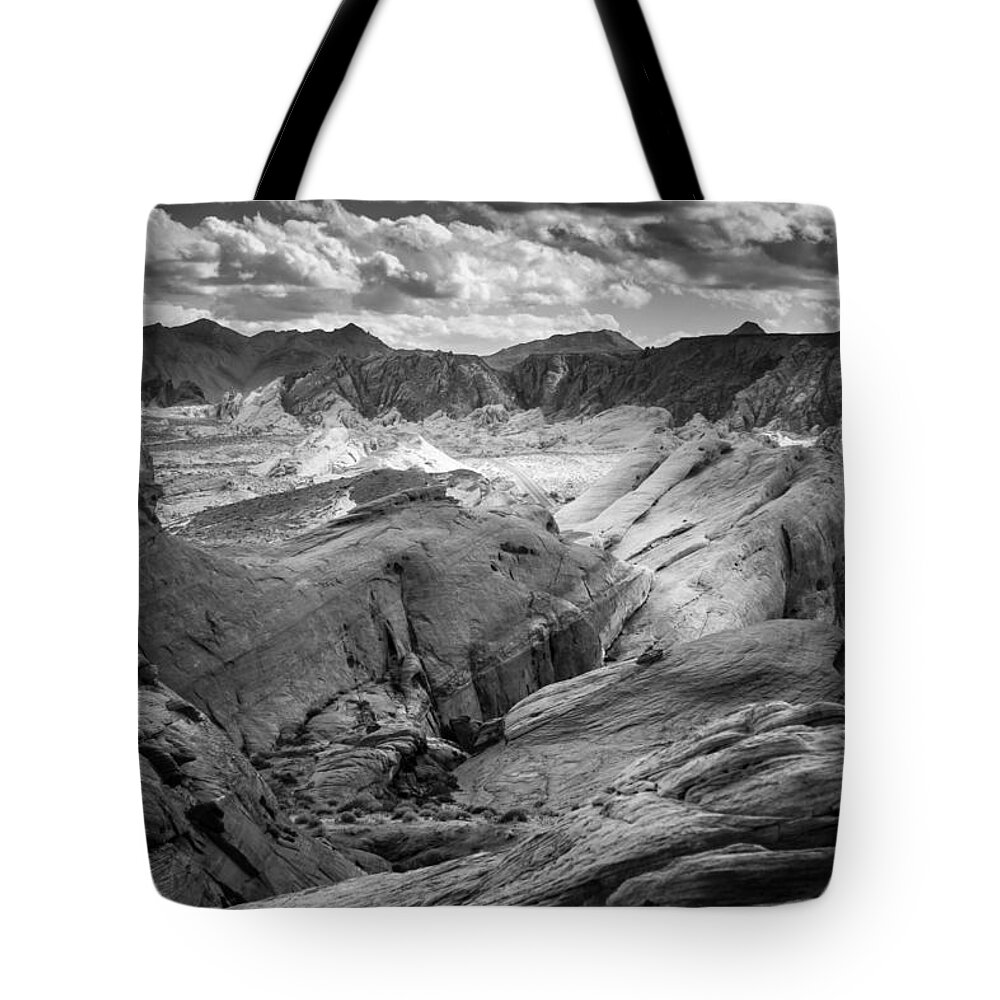 Valley Of Fire Tote Bag featuring the photograph Valley of Fire Expanse #1 by Jason Moynihan