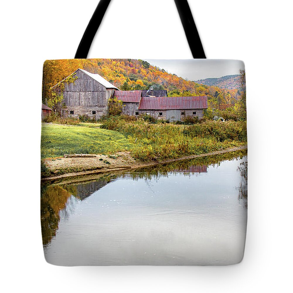 Vermont Tote Bag featuring the photograph Vermont Countryside by Rod Best