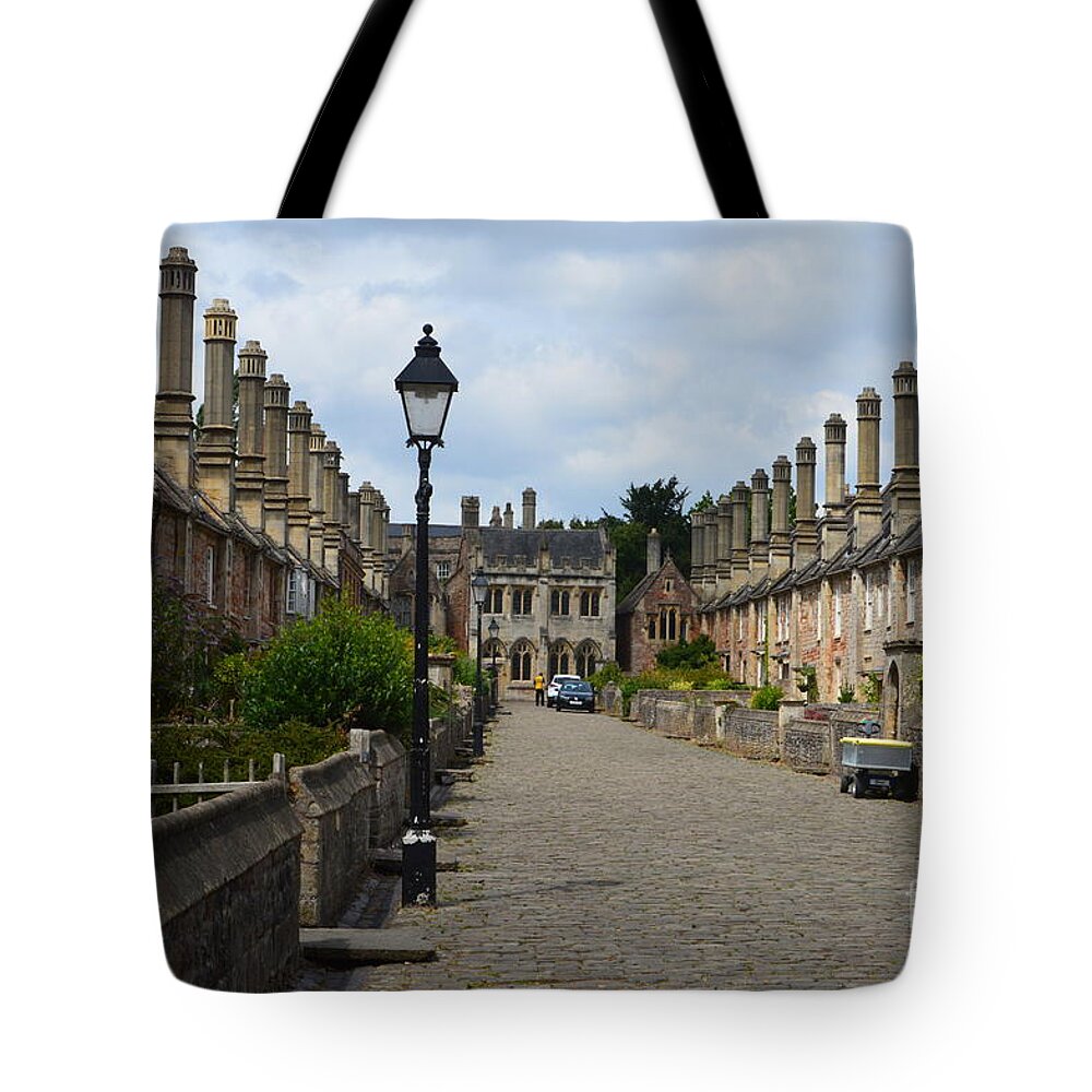 Vicars Close Wells Tote Bag featuring the photograph Vicars Close by Andy Thompson
