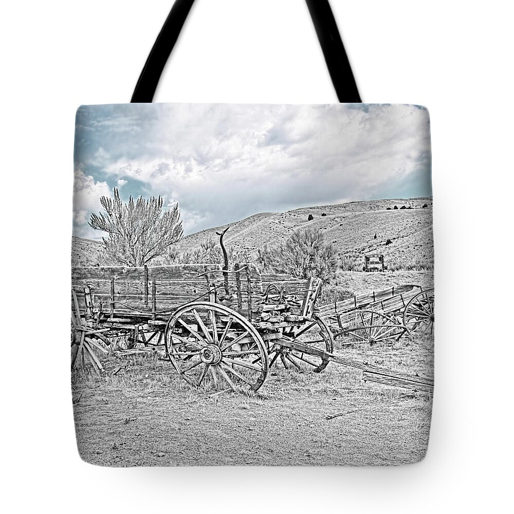 Wagon Tote Bag featuring the photograph Vinage Wooden Wagon Black and White by Jennie Marie Schell