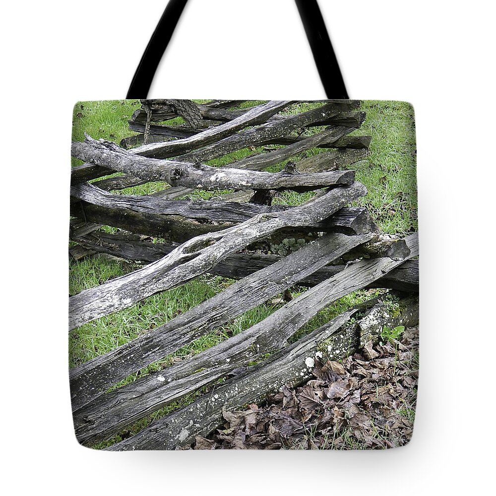 Cades Cove Tote Bag featuring the photograph Vintage Custom Fencing by Phil Perkins