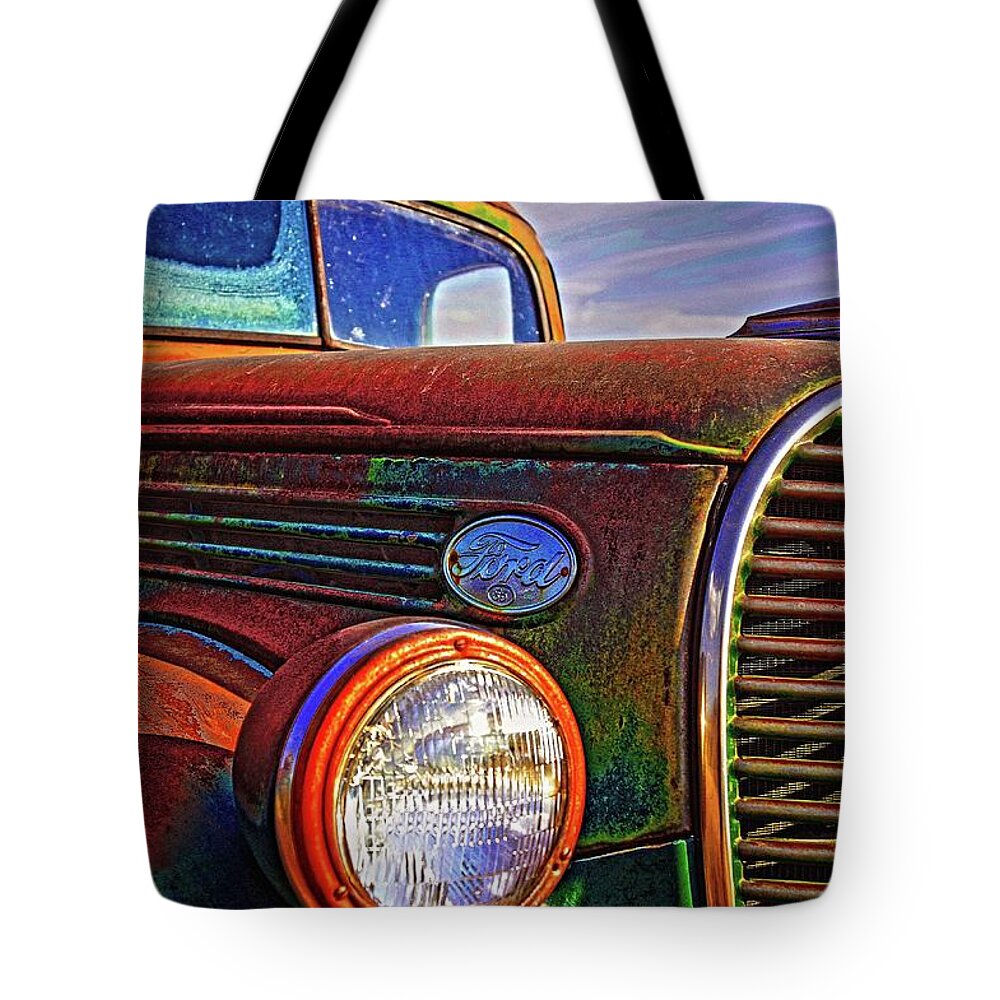 Vintage Tote Bag featuring the photograph Vintage Rust N Colors by Amanda Smith