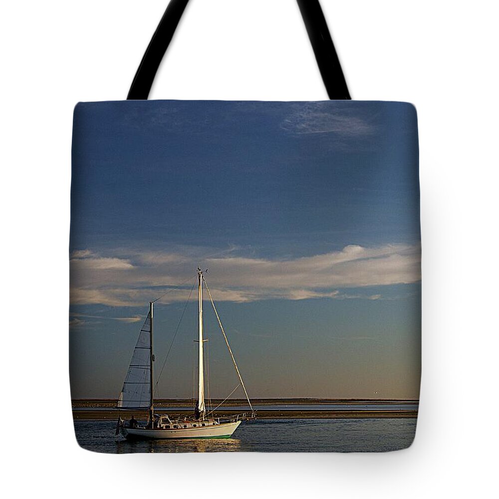Cape Cod Ma Tote Bag featuring the photograph Visual Escape by Patrice Zinck