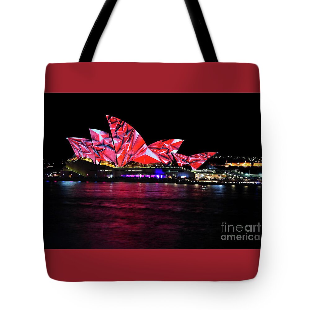 Photography Tote Bag featuring the photograph Vivid Sydney 2014 - Opera House 3 by Kaye Menner by Kaye Menner