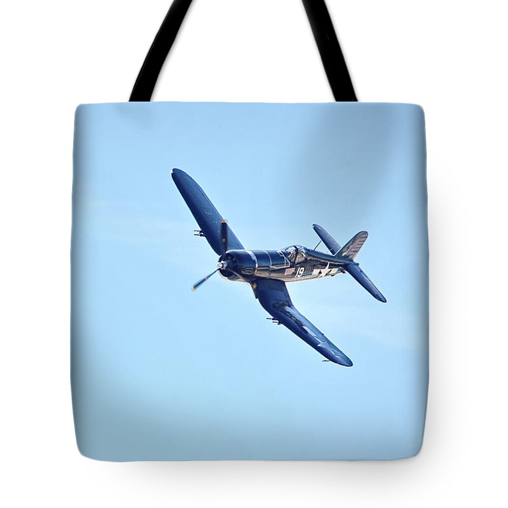 Vought F4u Corsair. Air Plane Tote Bag featuring the photograph Vought F4U Corsair by Alan Hutchins