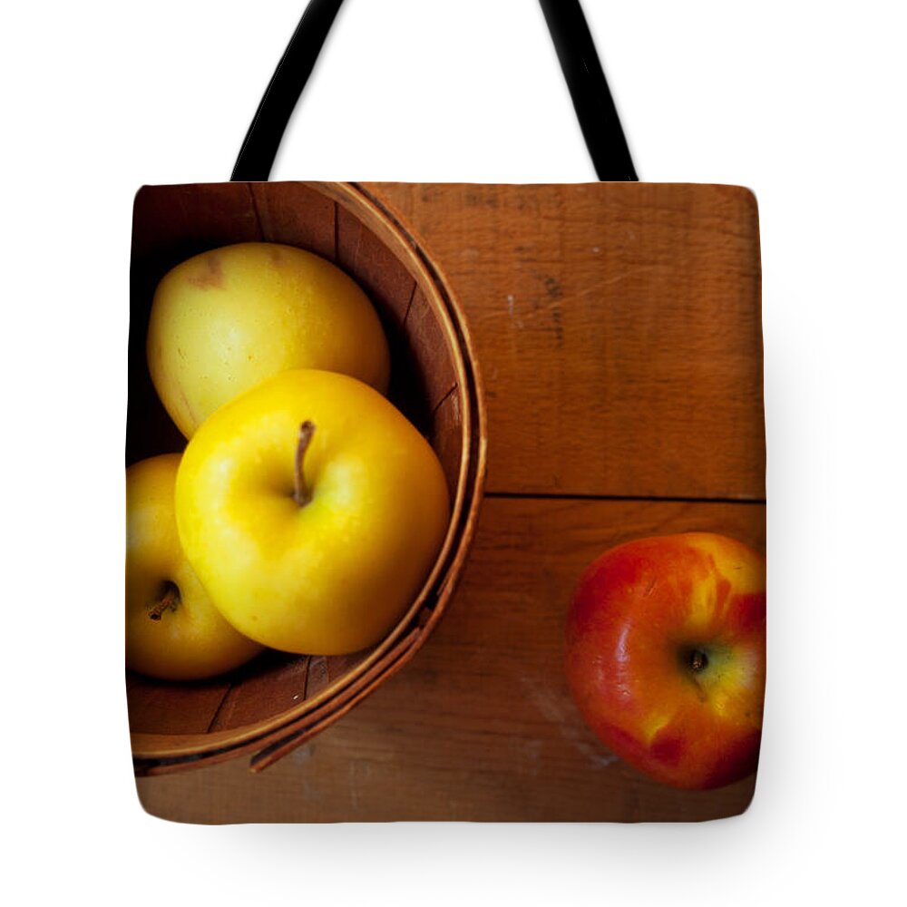 Apples Tote Bag featuring the photograph Waiting by Toni Hopper