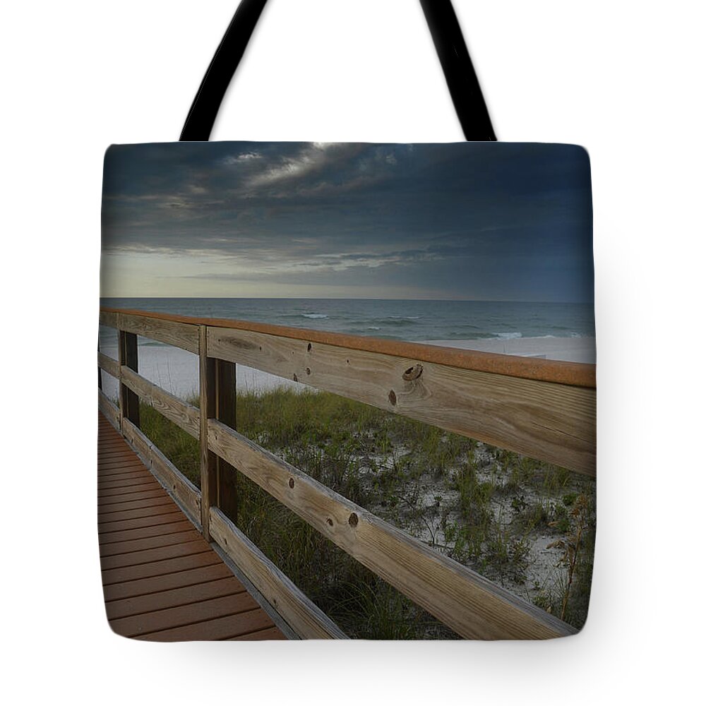 Navarre Tote Bag featuring the photograph Walkway to Paradise by Renee Hardison