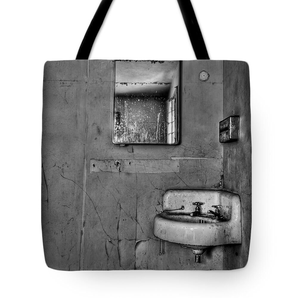 Wall Tote Bag featuring the photograph Wash Away Your Fears by Evelina Kremsdorf
