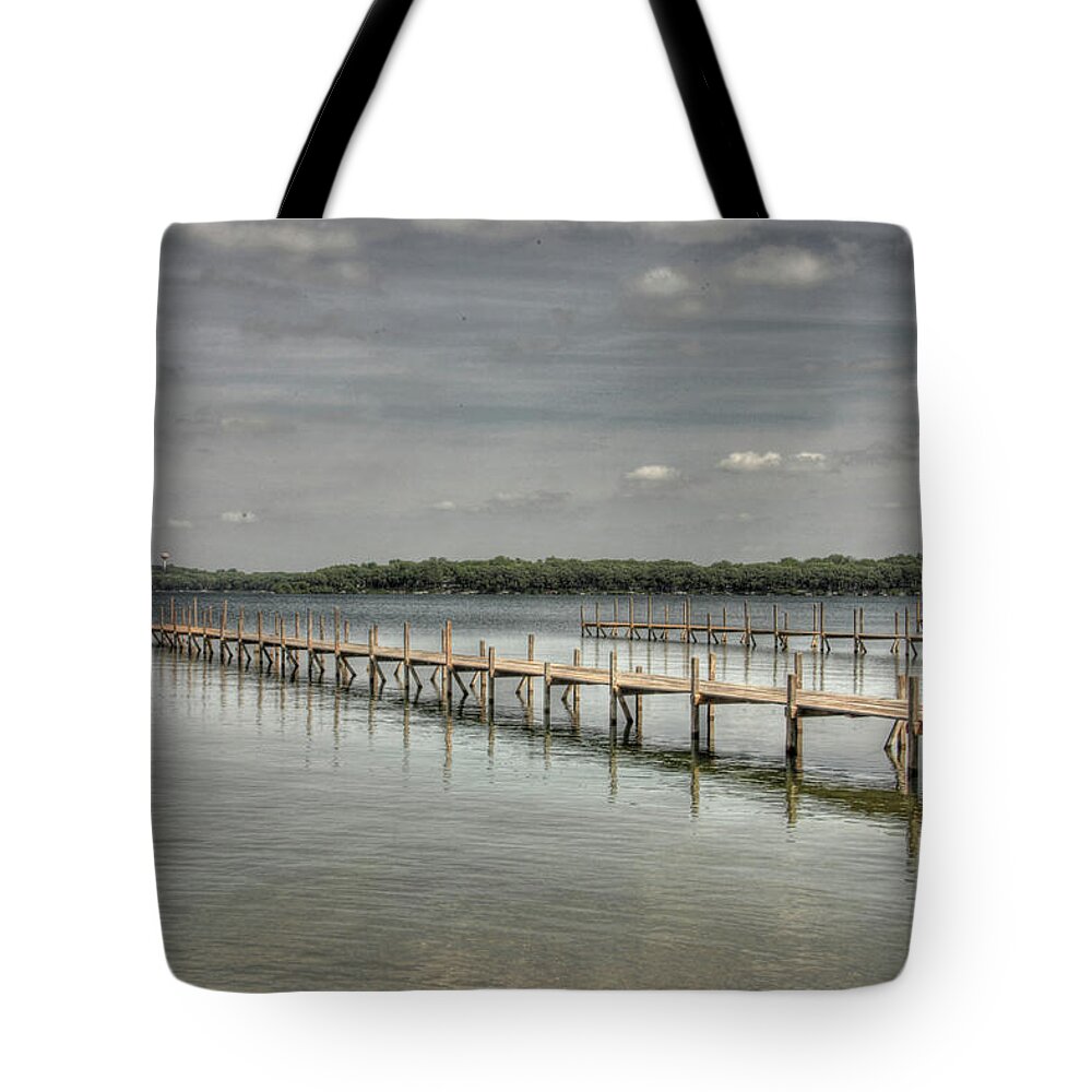 West Lake Tote Bag featuring the photograph West Lake Docks by Gary Gunderson