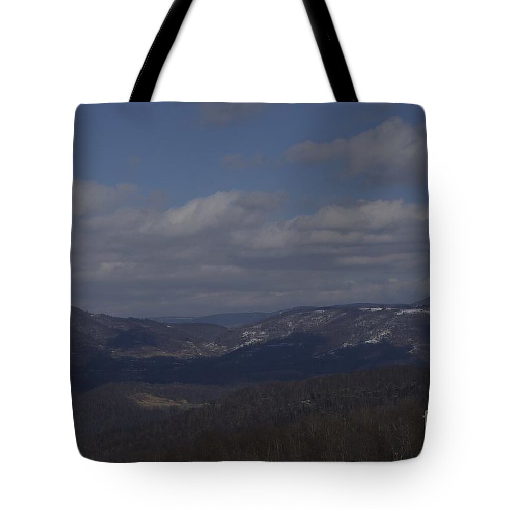 West Virginia Mountains Tote Bag featuring the photograph West Virginia Waiting by Randy Bodkins