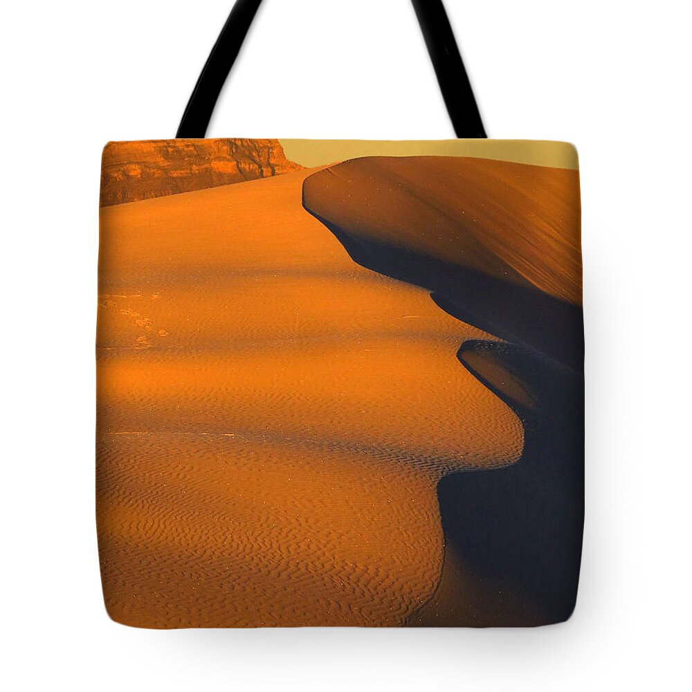 White Sands National Monument Tote Bag featuring the photograph White Sands Dawn #44 by Cindy McIntyre