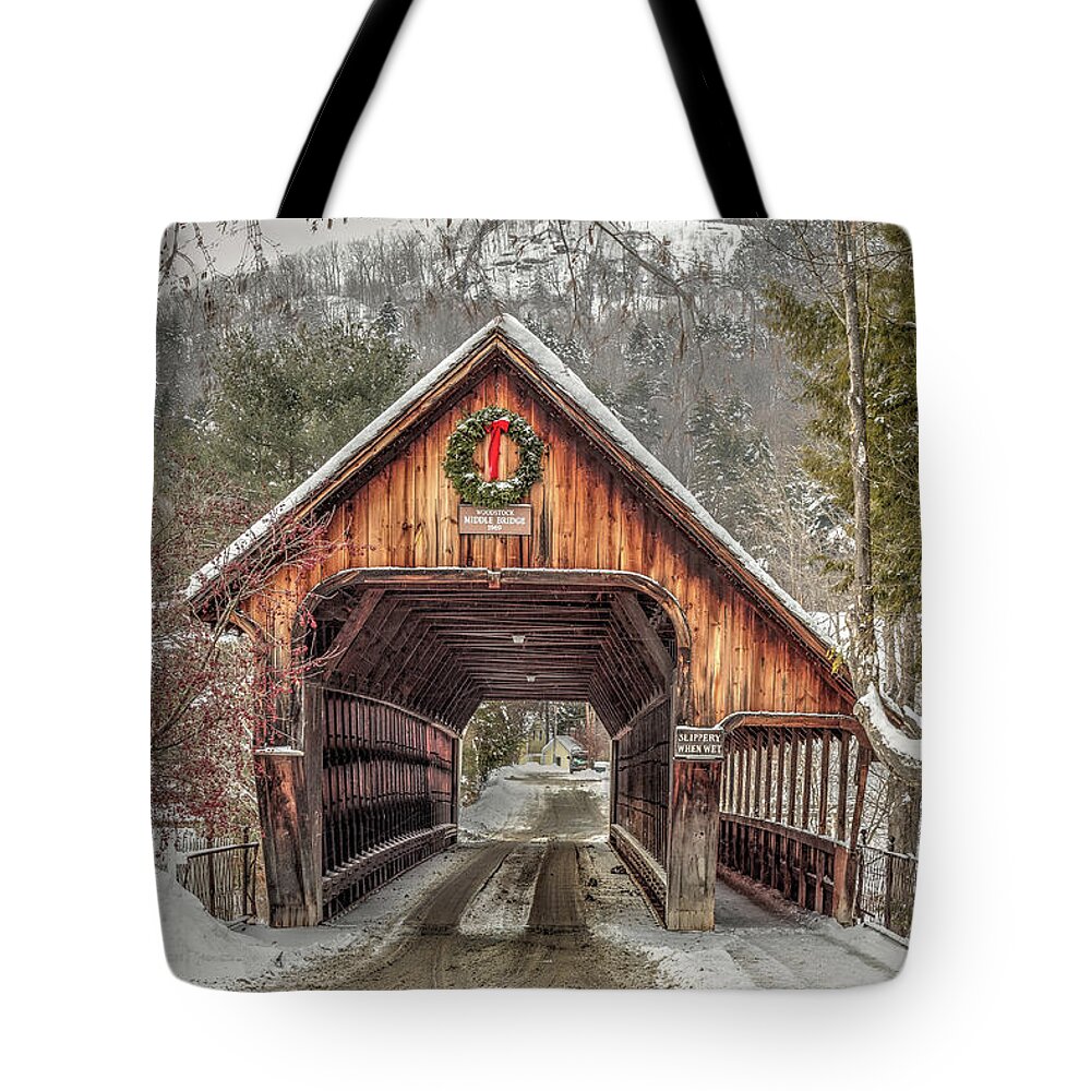 Covered Bridge Tote Bag featuring the photograph Woodstock Middle Bridge by Rod Best